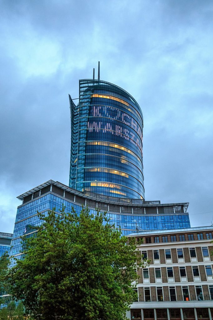 Huczne otwarcie największej inwestycji biurowej w Polsce – Warsaw Spire